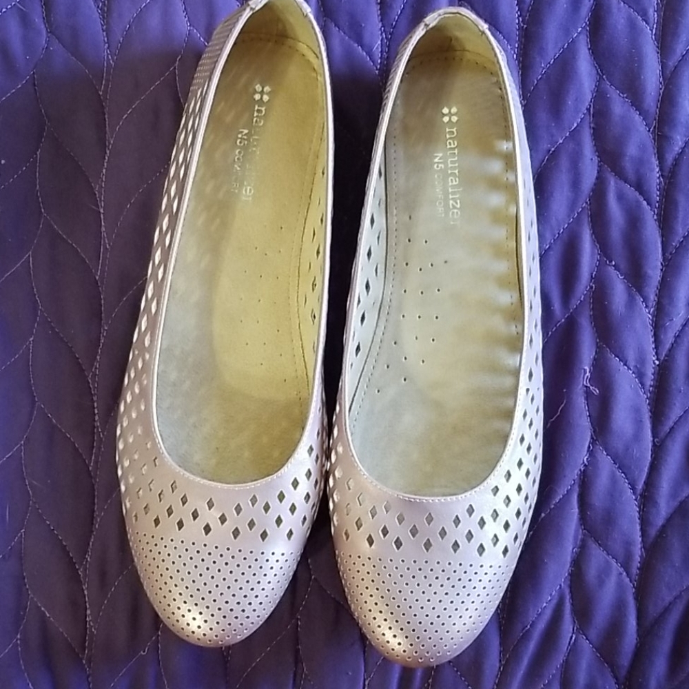 Naturalize shoes